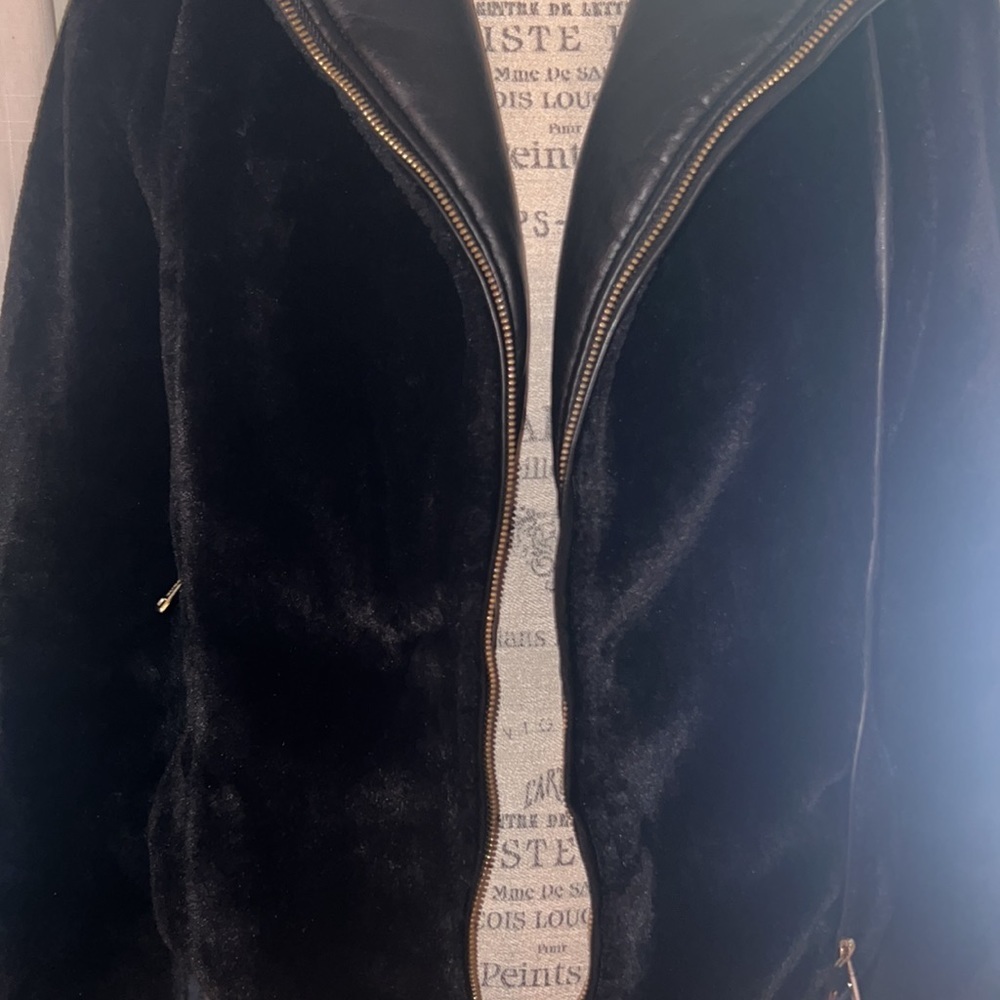 Guess black reversible coat black faux fur jacket womens outerwear XS​ - Picture 3 of 5